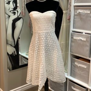 Ann Taylor size 4 strapless dress